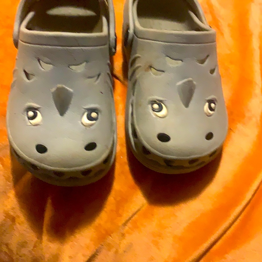 Grey shark toddler crocks
